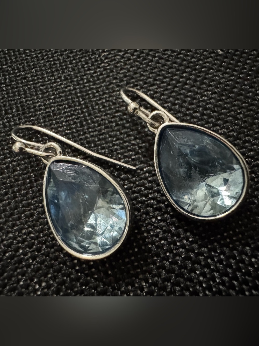 Brazilian Aquamarine SkyBlue Topaz Teardrop Dangle Earrings SilverTone Bezel15mm
